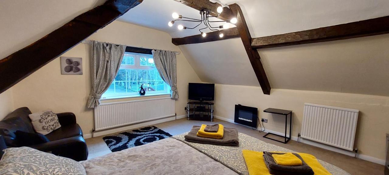 17Th-Century One Bed Studio With Parking & Garden! Elkesley Экстерьер фото